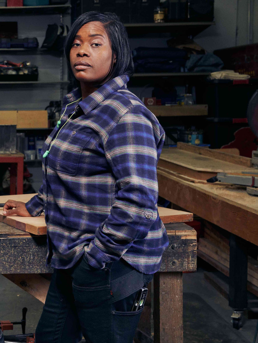 Woman at Work: Electrical Apprentice Isis Harris – Dovetail Workwear