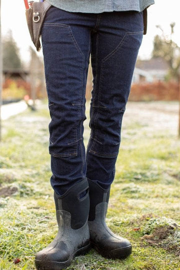 Women at Work: Anjanet Banuelos Bolanos: Union laborer Business Rep, L